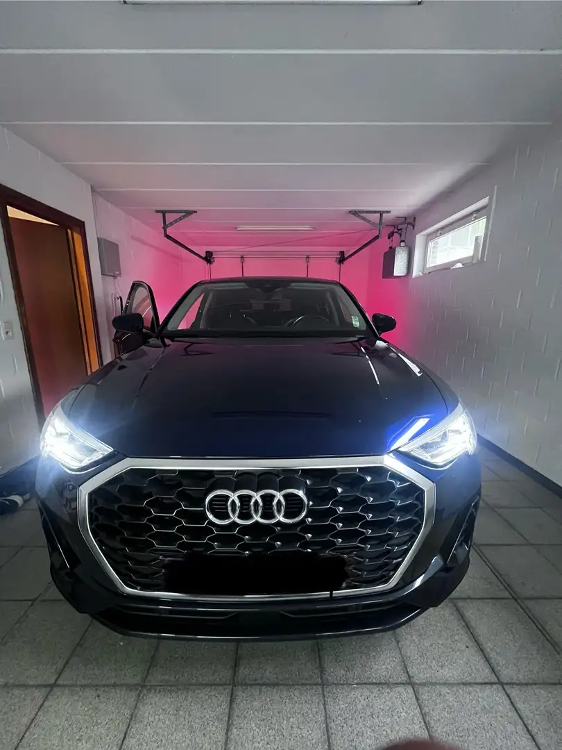 Audi Q3 35 TDI Sportback quattro S tronic Bleu - 1