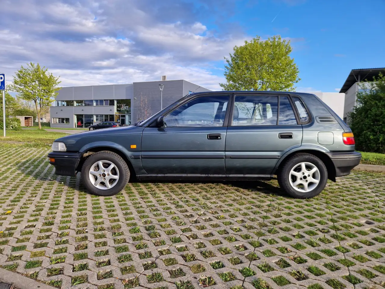 Toyota Corolla 1300 12v E9 - Prete à immatriculer - Garantie 1 an - Comme neuve, foto 8
