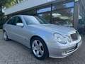 Mercedes-Benz E 500 Avantgarde W211 *nur 97 TKM*1.Hand*Scheckheft* Argintiu - thumbnail 3