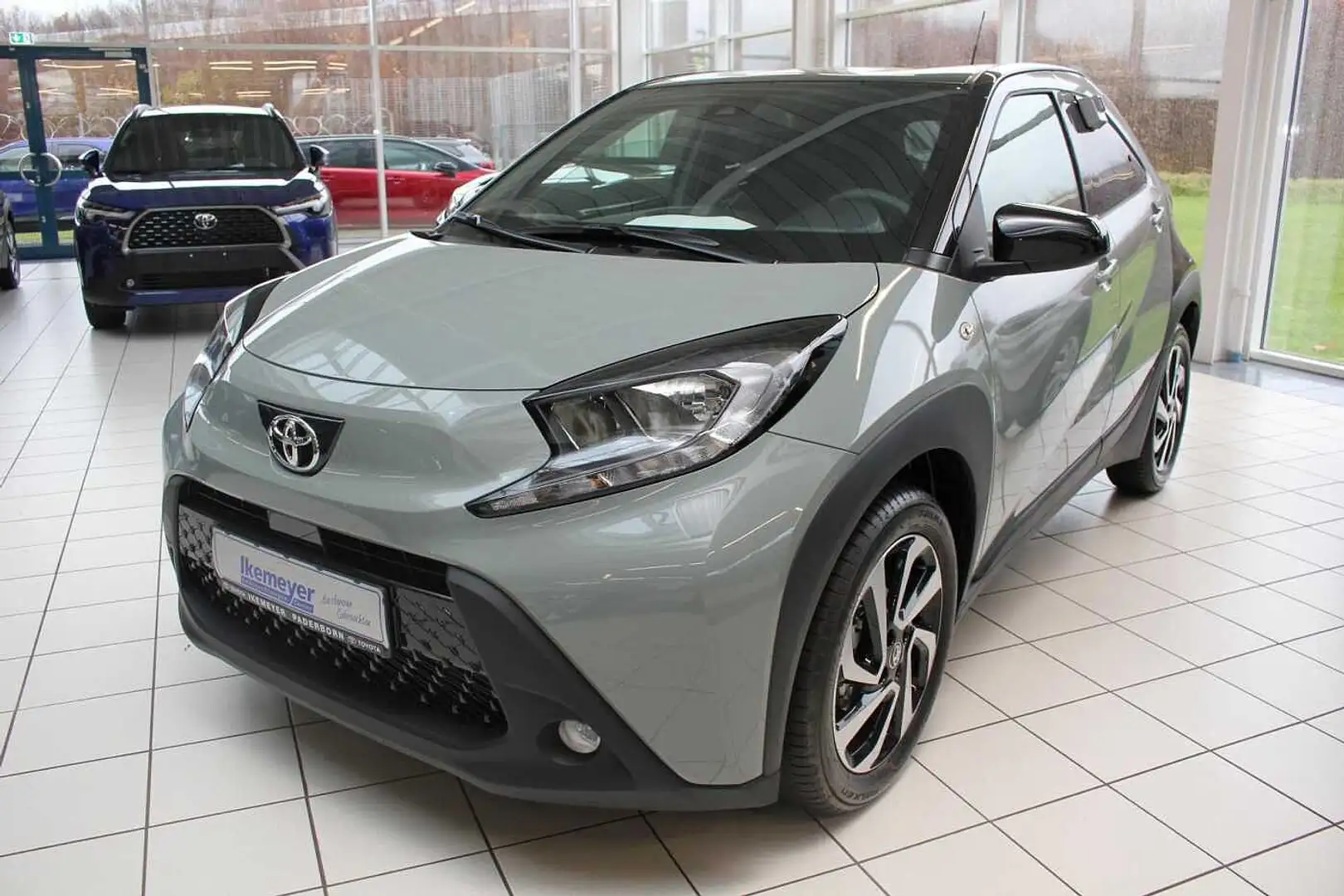 Toyota Aygo X Team D Automatik S-CVT Sitzheizung Alu Rückfahrk Verde - 1