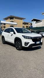 1.4 Hybrid Top