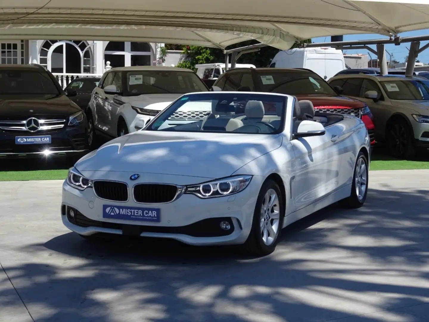 BMW 420 420dA Cabrio Weiß - 1