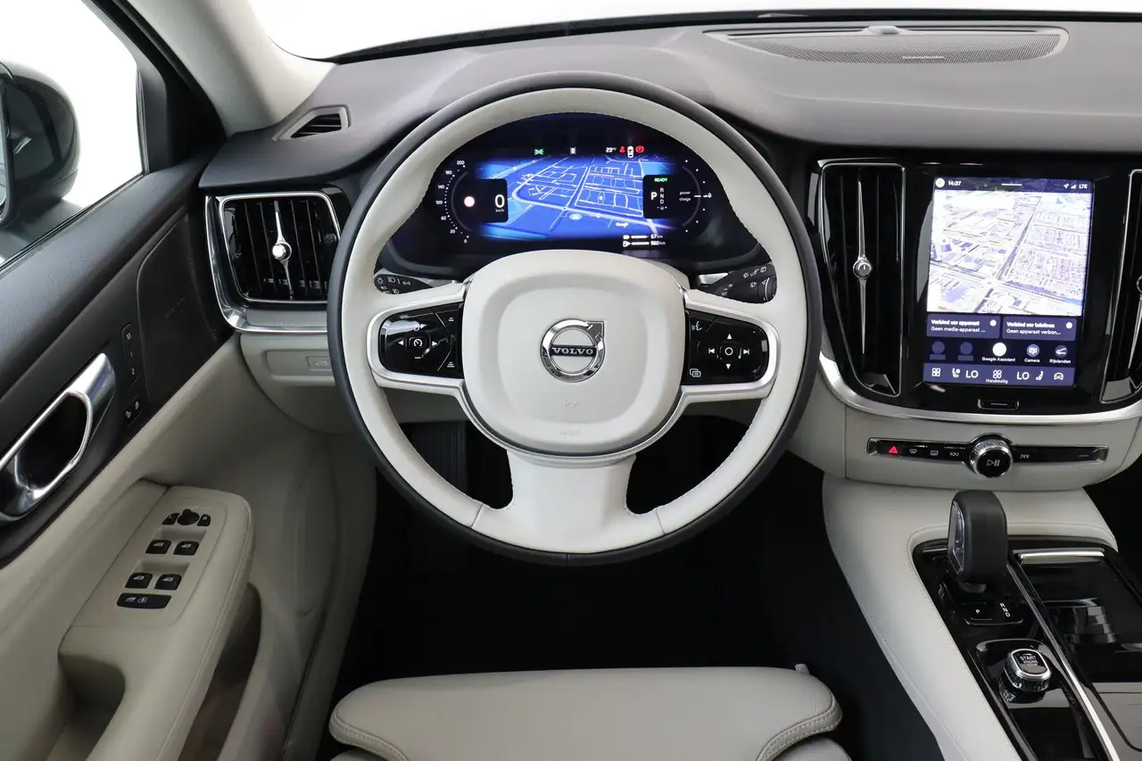 Volvo V60 2026