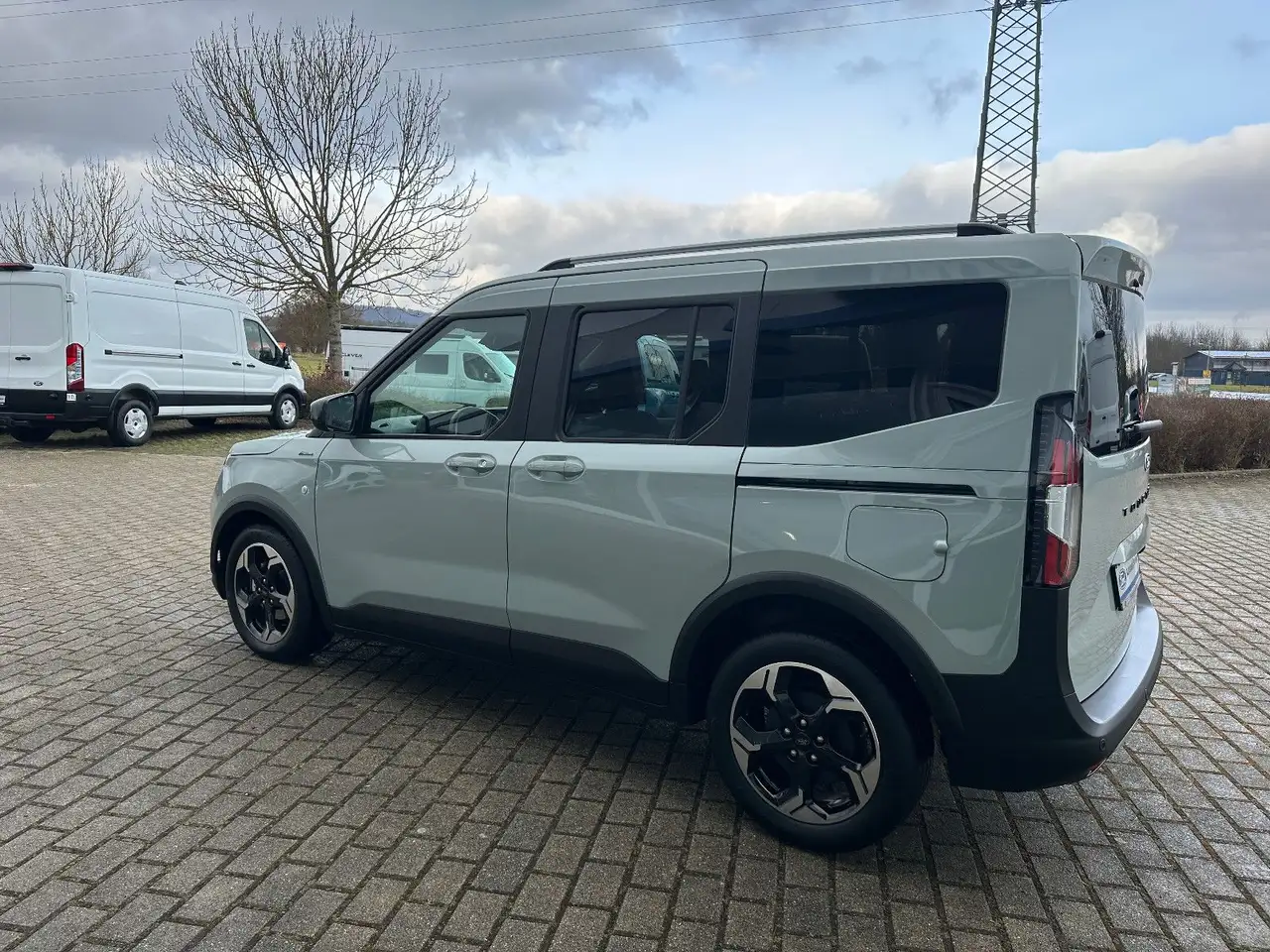 Ford Tourneo Courier Active Winter Paket 8