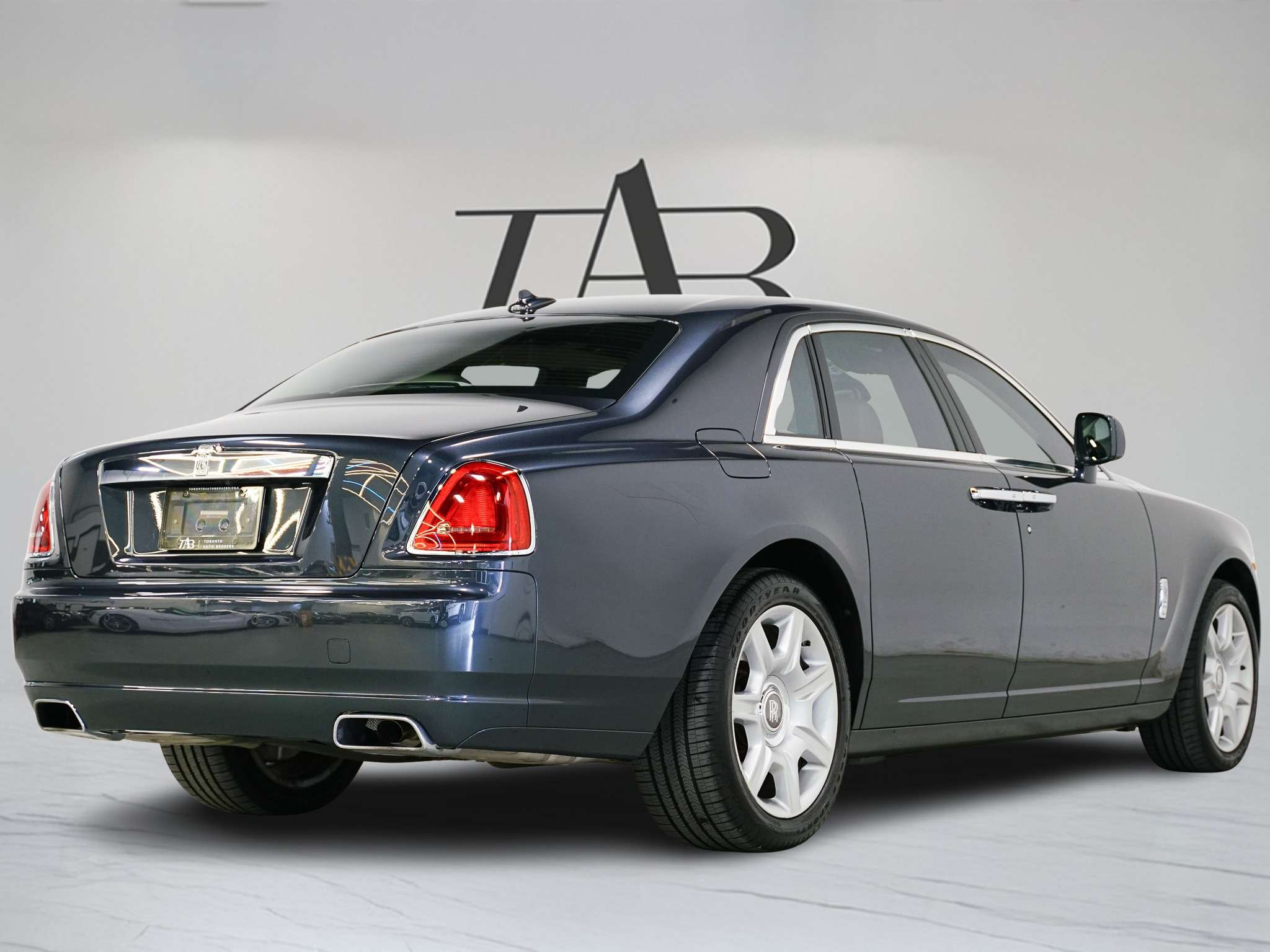 used 2010 Rolls-Royce Ghost car, priced at $126,900