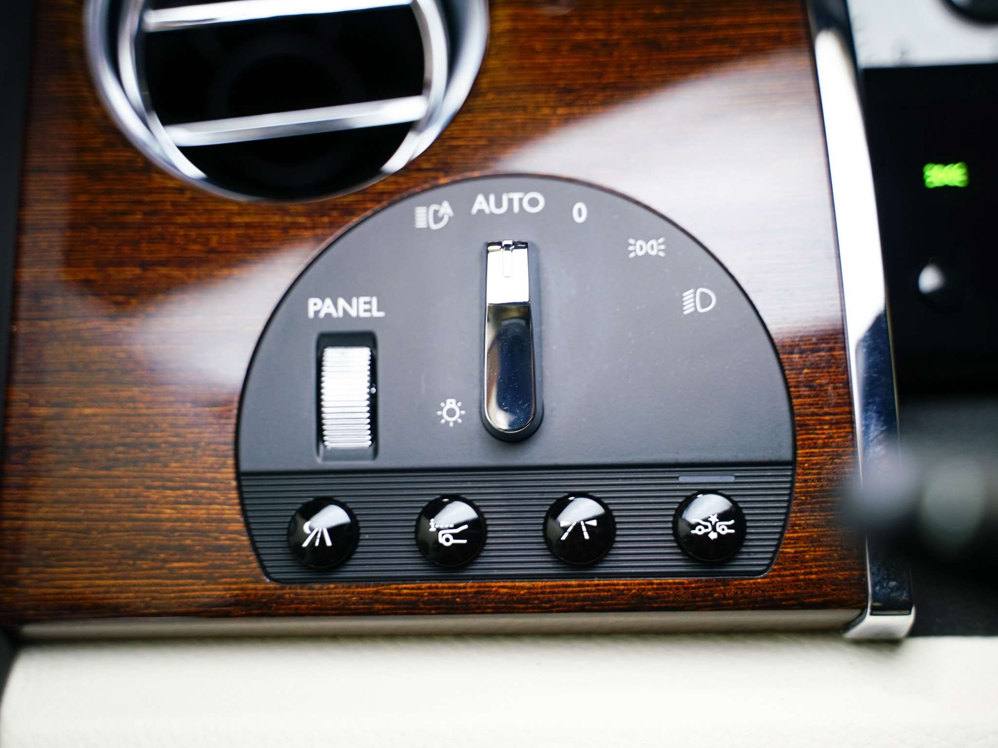 used 2010 Rolls-Royce Ghost car, priced at $126,900