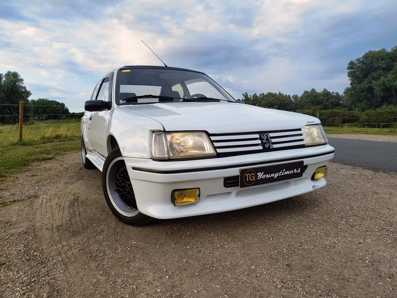 Peugeot 205 1.9 GTi Gutmann bwjr 1992 169.175 TURBO2 KIT, foto 2
