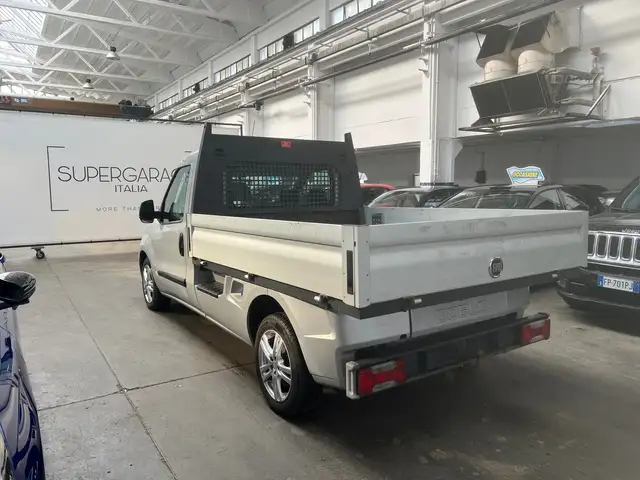 Fiat Doblo view 5