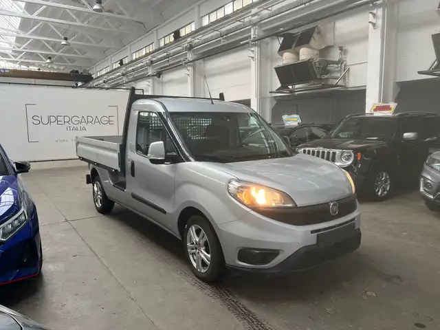 Fiat Doblo view 2