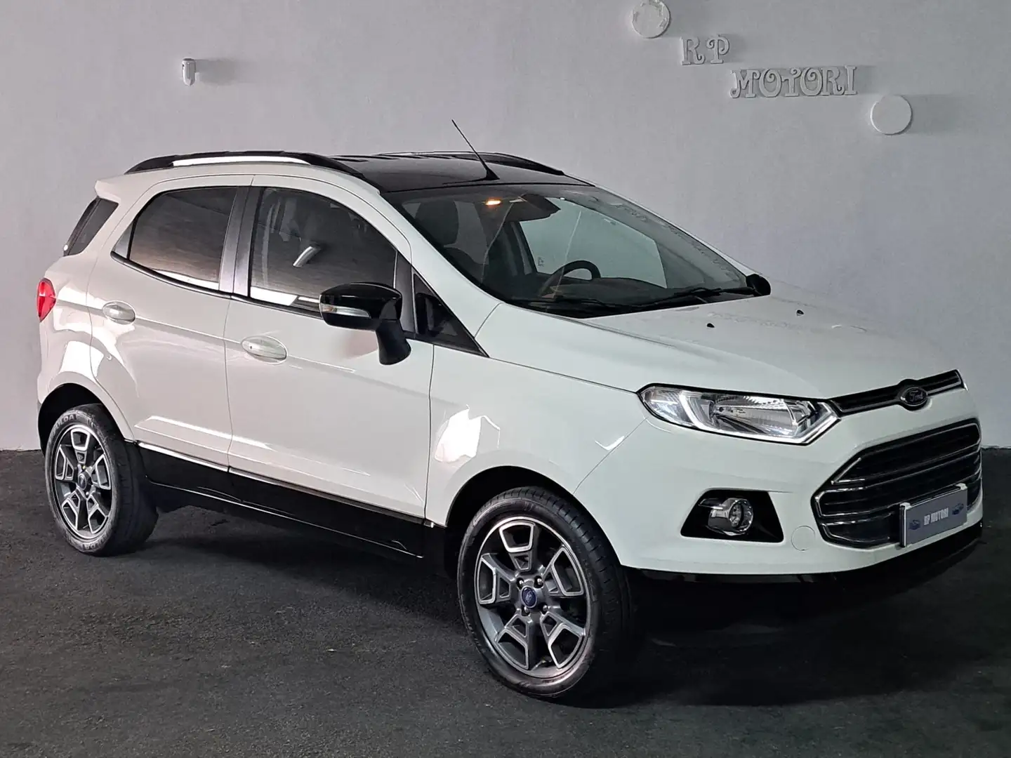 Ford EcoSport Wit - 1