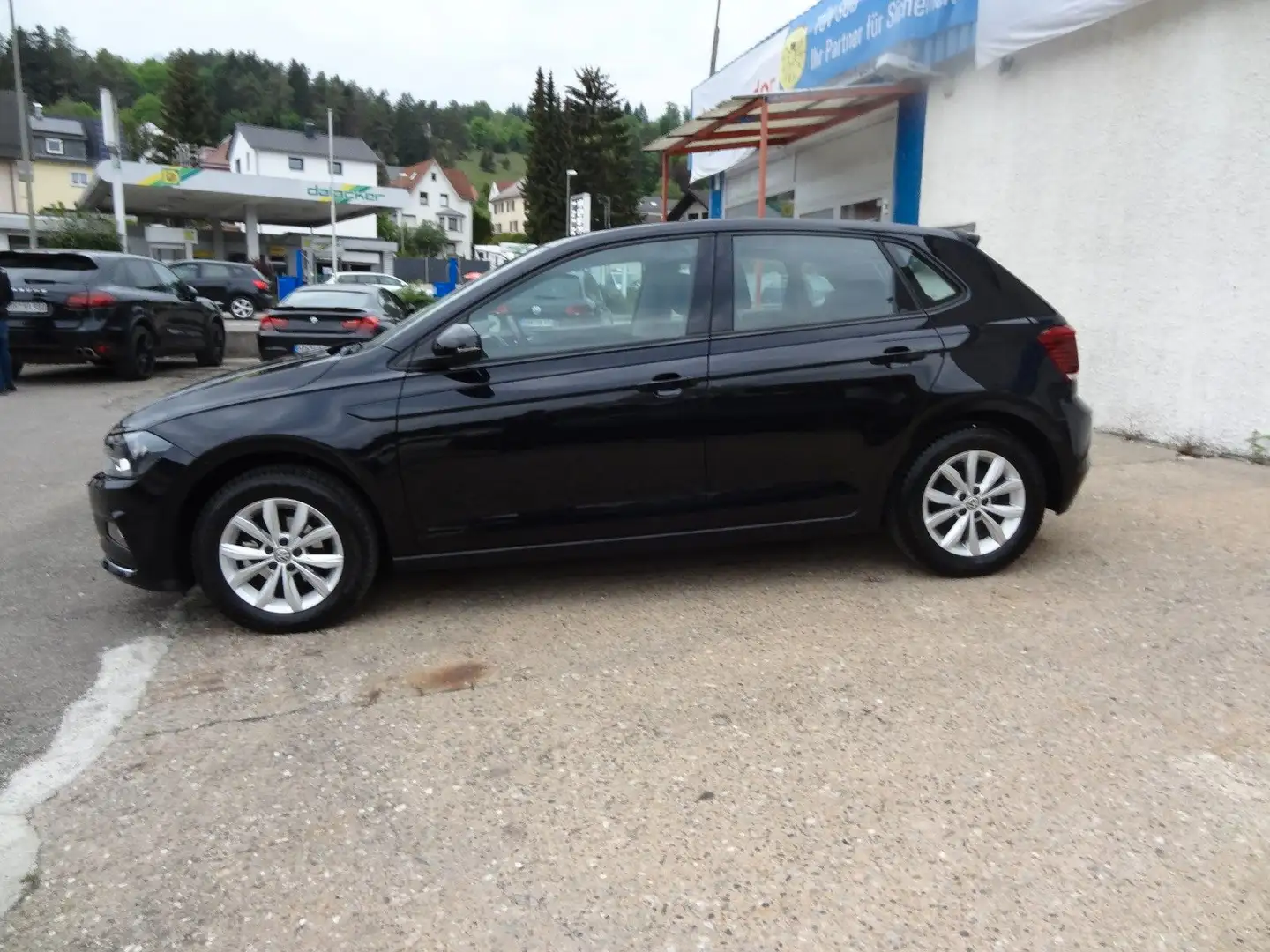 Volkswagen Polo VI Highline/DSG//4.400km/1.Hd/PDC/Navi/Sitz Schwarz - 2