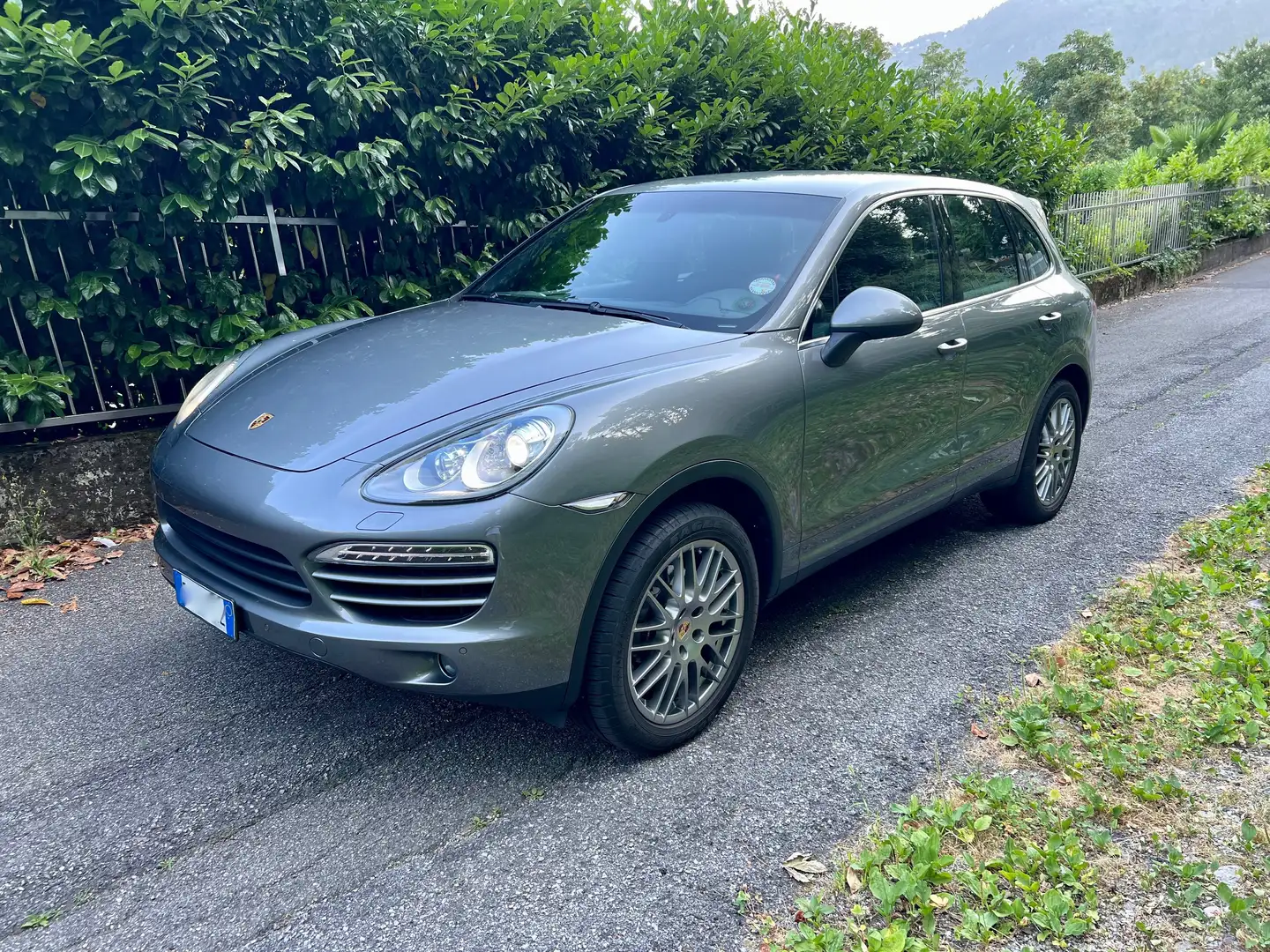Porsche Cayenne Cayenne II 2010 3.0 V6 tdi 245cv tiptronic Grigio - 1