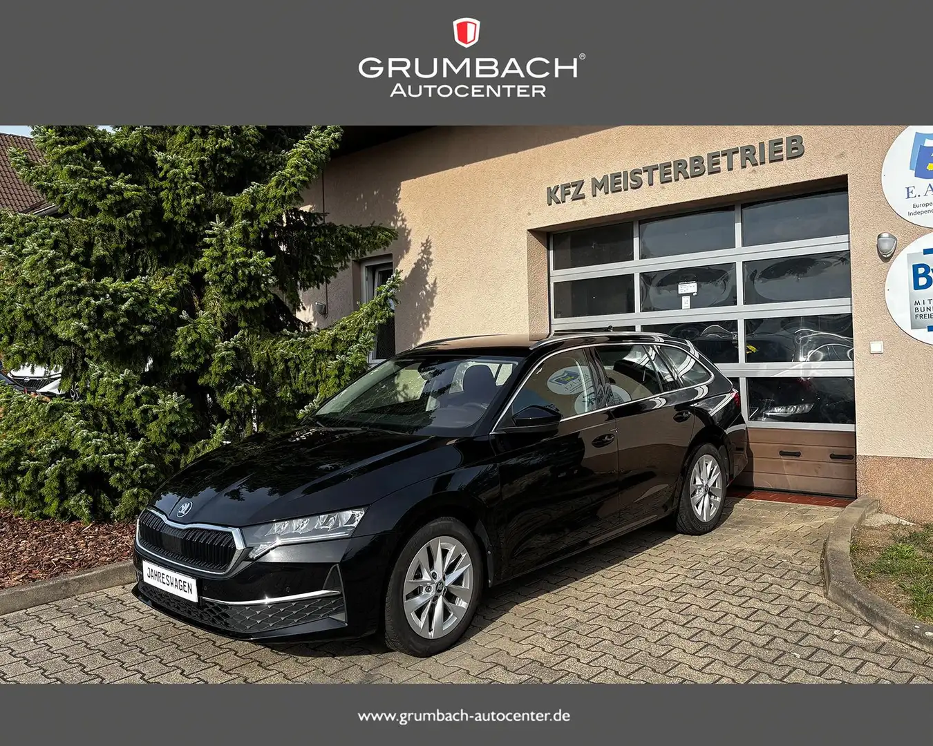 Skoda Octavia 1.5 eTSI mHEV DSG7 SelectionPlus ACC el.Heckk. ... Schwarz - 1