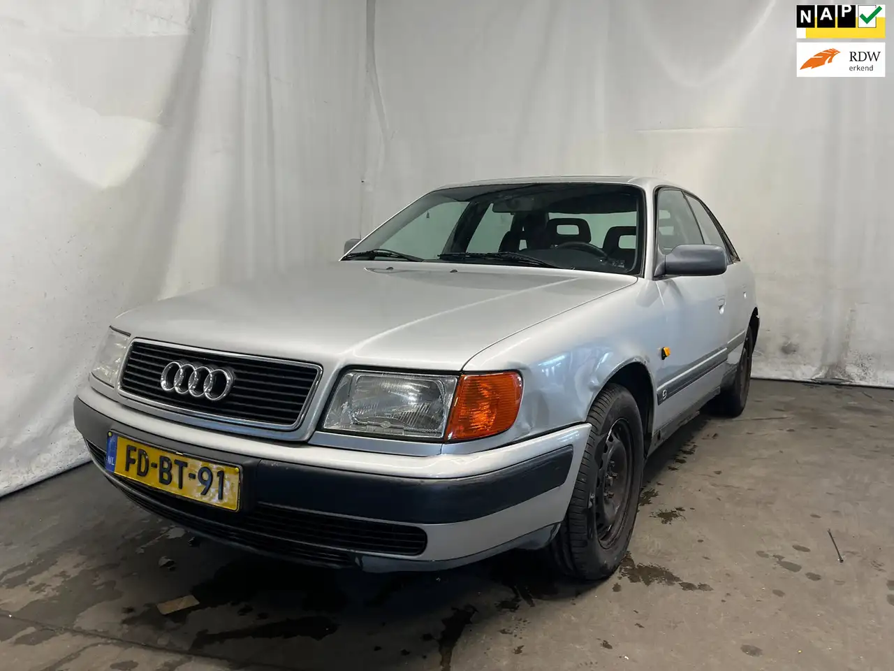 Audi 100 2.3 E - Motor Loopt Onregelmatig - Schade, foto 1