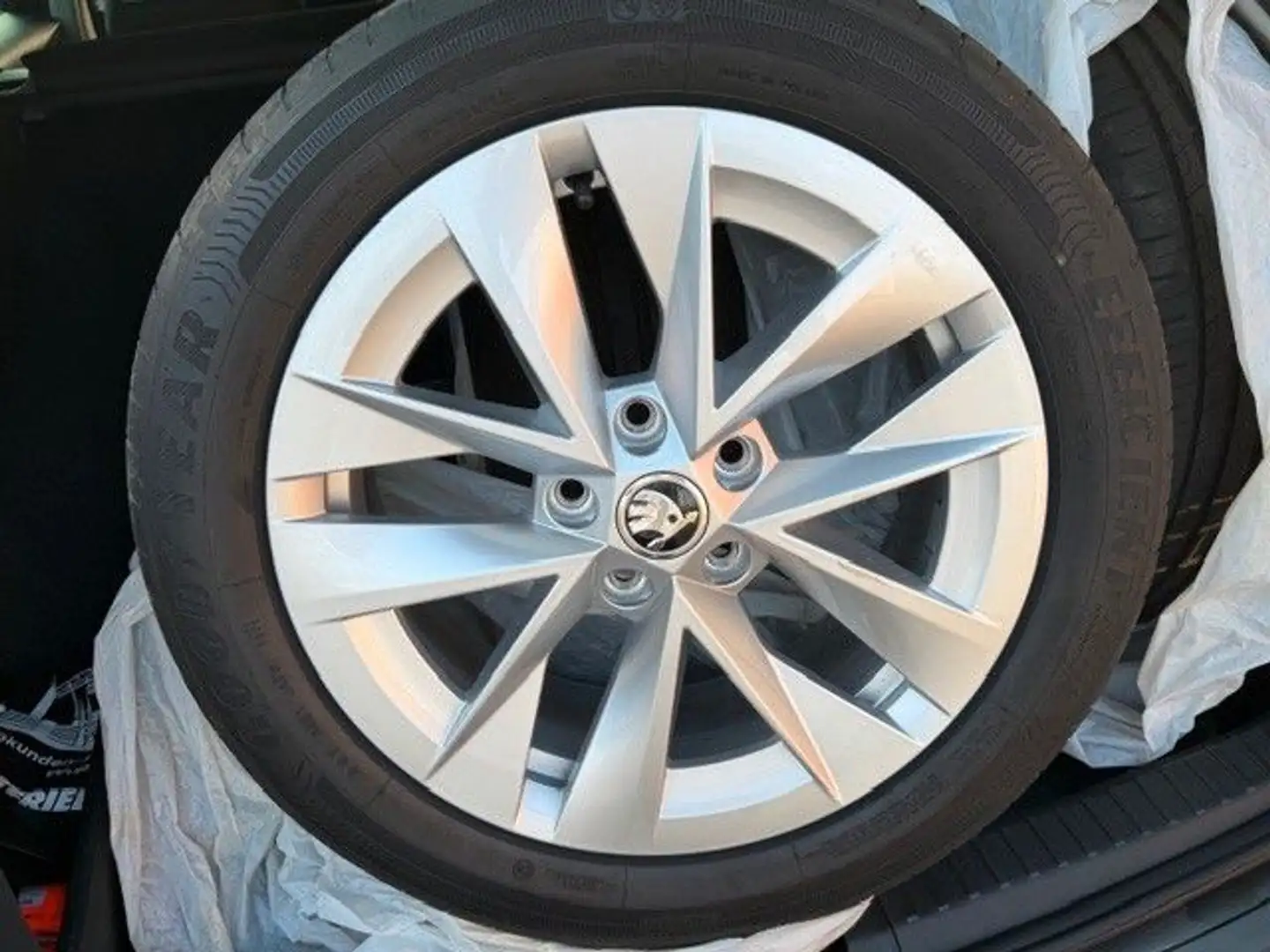 Skoda Octavia Combi Style Head-Up/ LED / aus 1Hand / Grau - 2