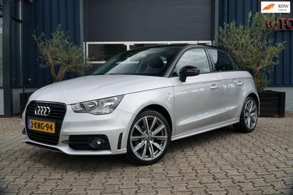 Audi A1 Sportback 1.2 TFSI S-line