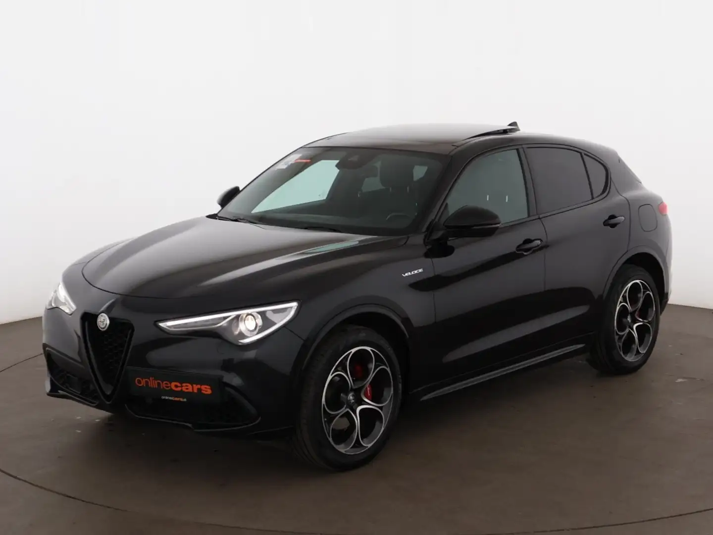 Alfa Romeo Stelvio 2.0 Turbo Veloce Q4 Aut XENON SKY RADAR Schwarz - 2