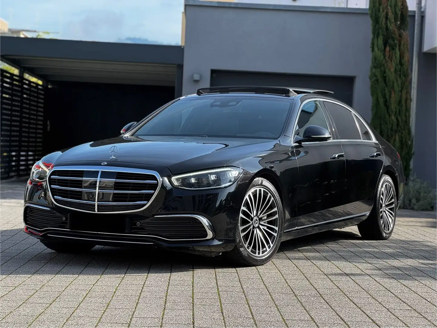 Mercedes-Benz S 350 S 350 d Lang Pano Burmester 360° 4-Zone Schwarz - 2