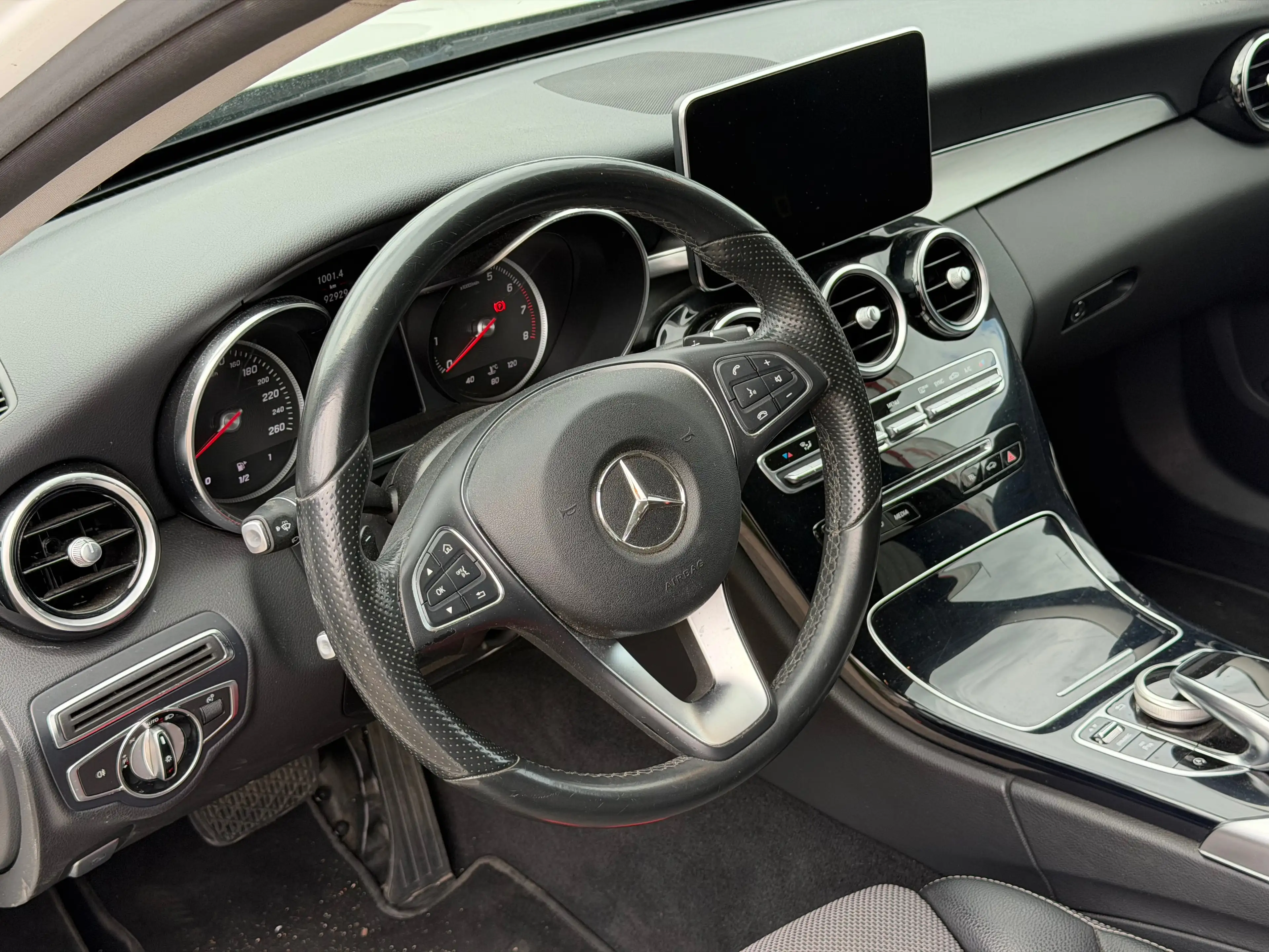 Mercedes-Benz C 250 C 250 CGI Avantgarde ~LED~Navi~Kamera~AHK~Autom — photo 8