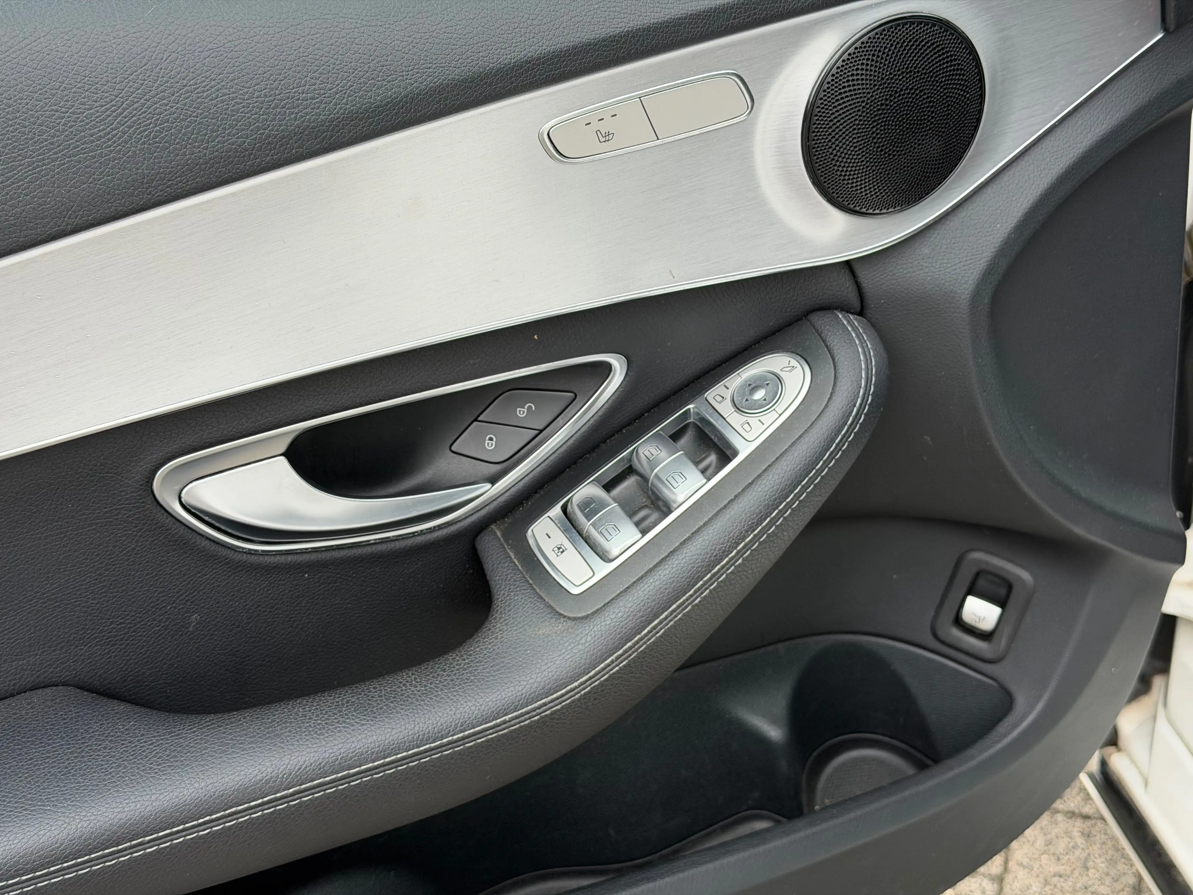 Mercedes-Benz C 250 C 250 CGI Avantgarde ~LED~Navi~Kamera~AHK~Autom — photo 14