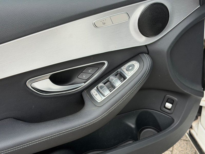 Mercedes-Benz C 250 C 250 CGI Avantgarde ~LED~Navi~Kamera~AHK~Autom — photo 14
