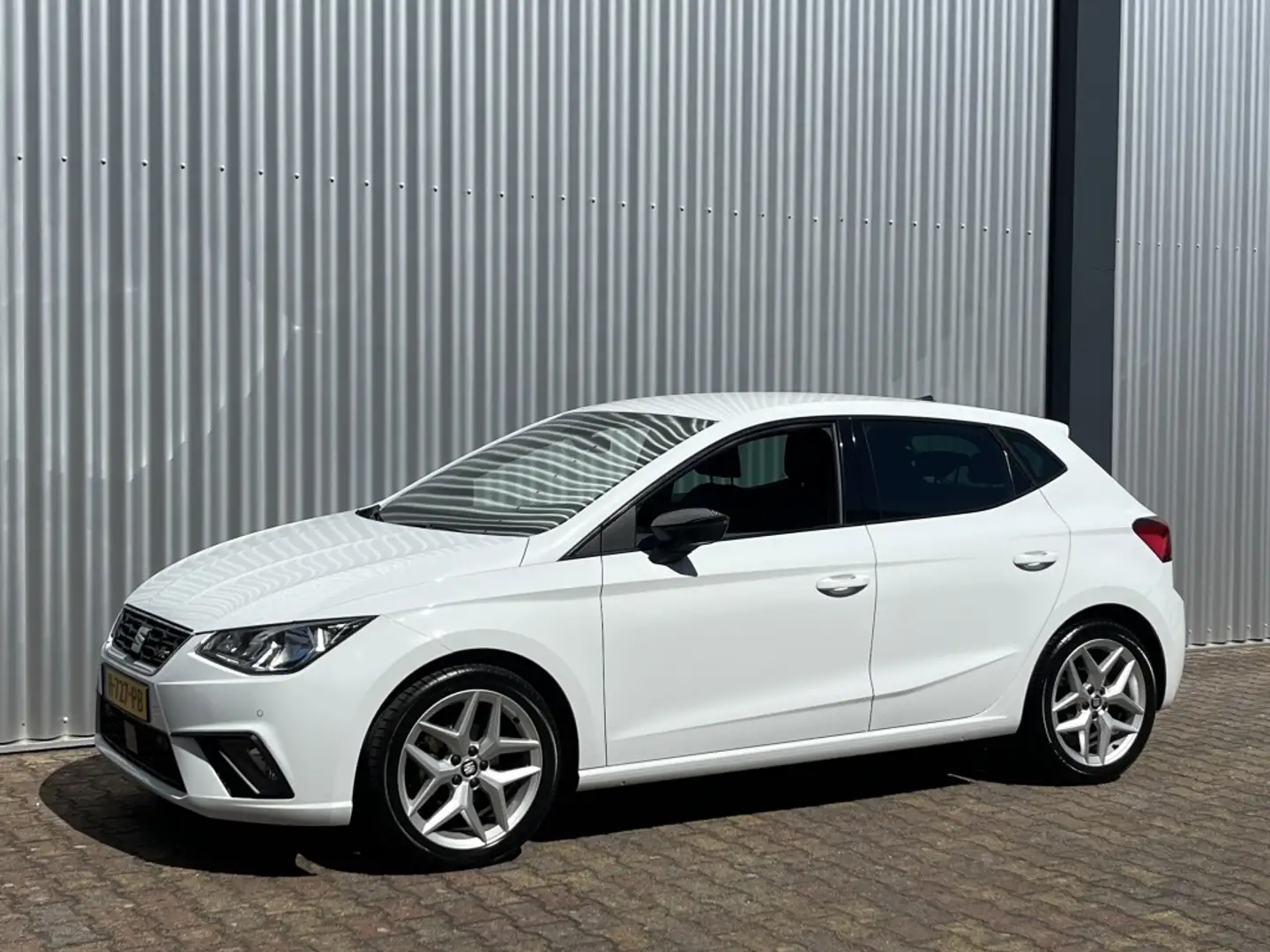 SEAT Ibiza 1.0 TSI FR Business Intense | Navigatie | Trekhaak Blanc - 2