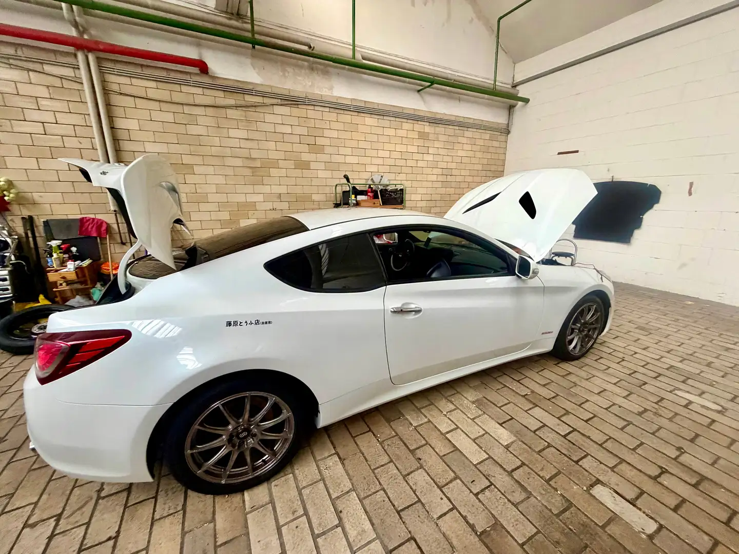 Hyundai Genesis Coupe Genesis Coupe 3.8 V6 Automatik FACELIFT BK2 345PS Weiß - 2