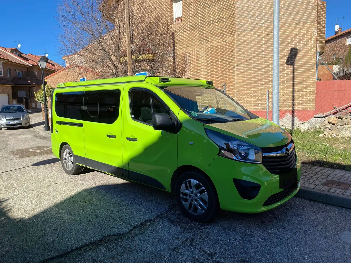 Opel Vivaro Vivaro biturbo 125cv 1.6 CDTI Verde - 2