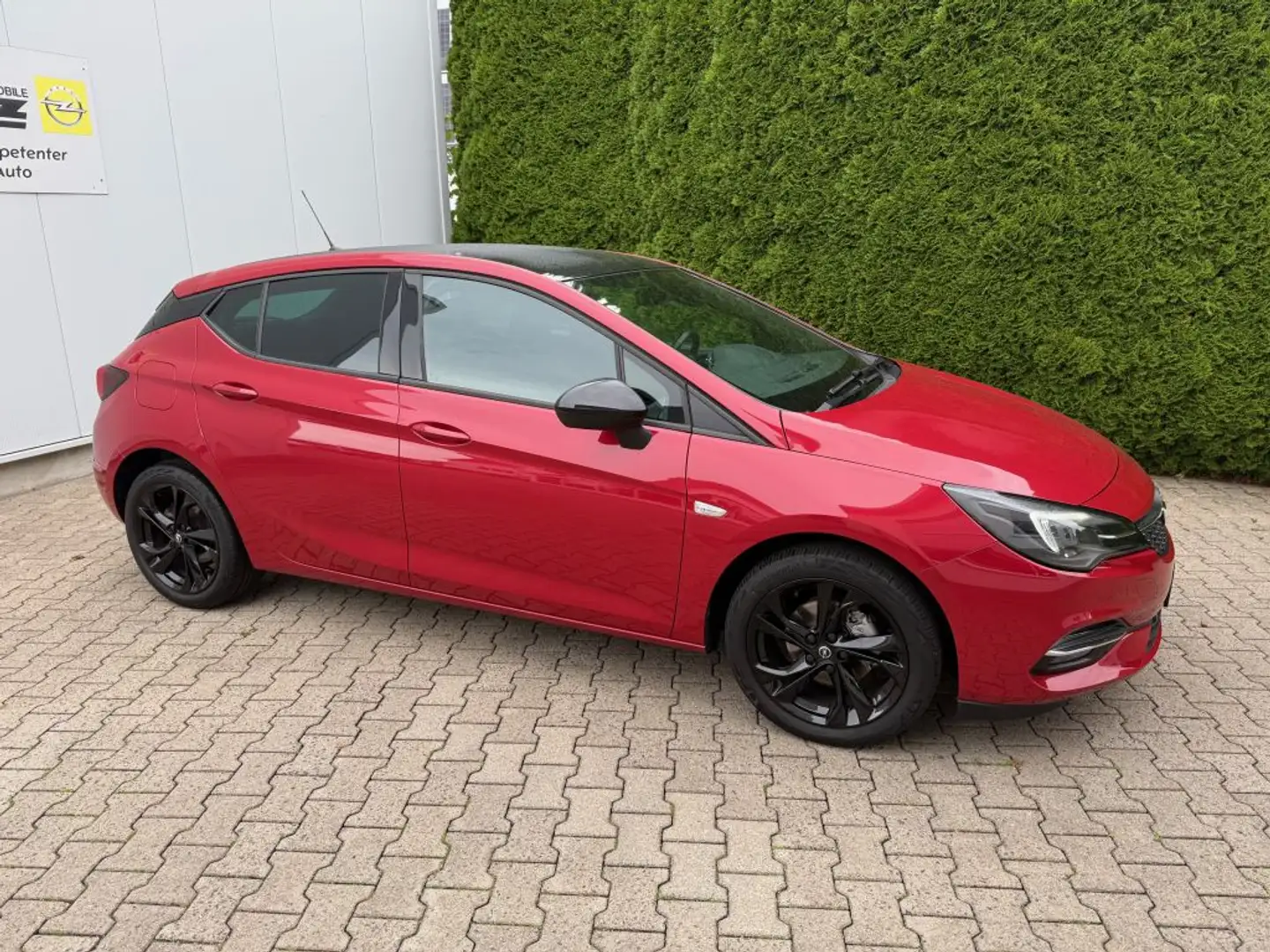 Opel Astra 1.2 Turbo Start/Stop GS Line Rot - 2