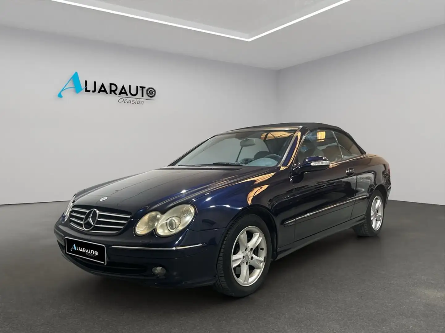 Mercedes-Benz CLK 200 K AVANTGARDE Blau - 1