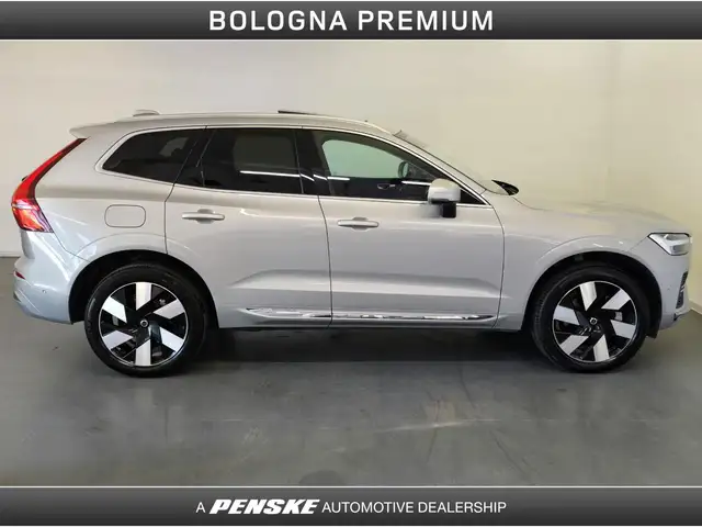 Volvo XC60 view 6