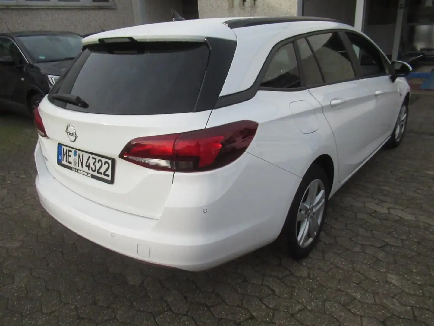 Opel Astra K ST 1.5 D[Euro6d] Business Edition Weiß - 2