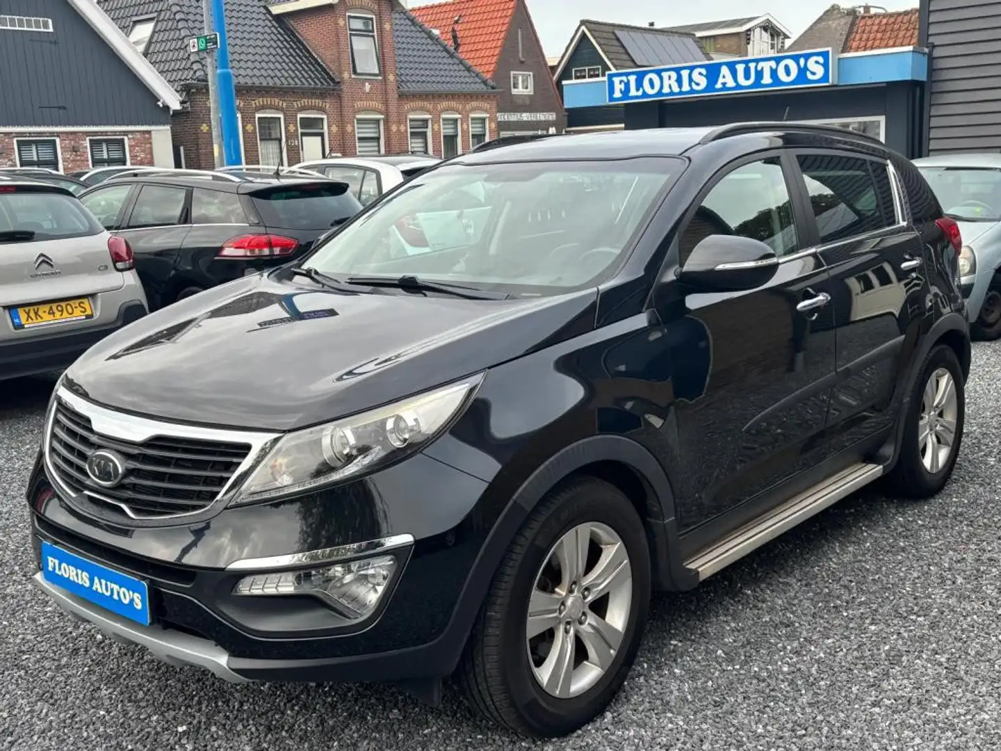 Kia Sportage 1.6 GDI X-ecutive Plus Pack | Trekhaak | Rijklaar! Zwart - 2