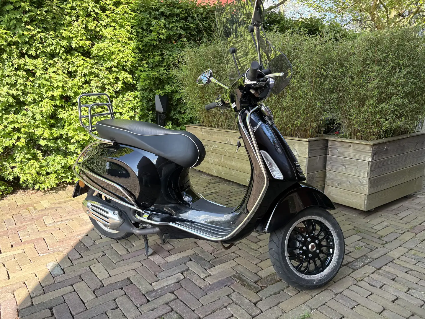 Vespa Sprint 50 zwart Zwart - 1