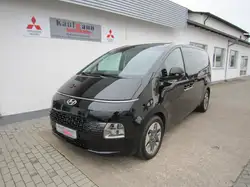 Hyundai STARIA 9 Sitzer 2.2 CRDi 8 A/T 4WD PRIME