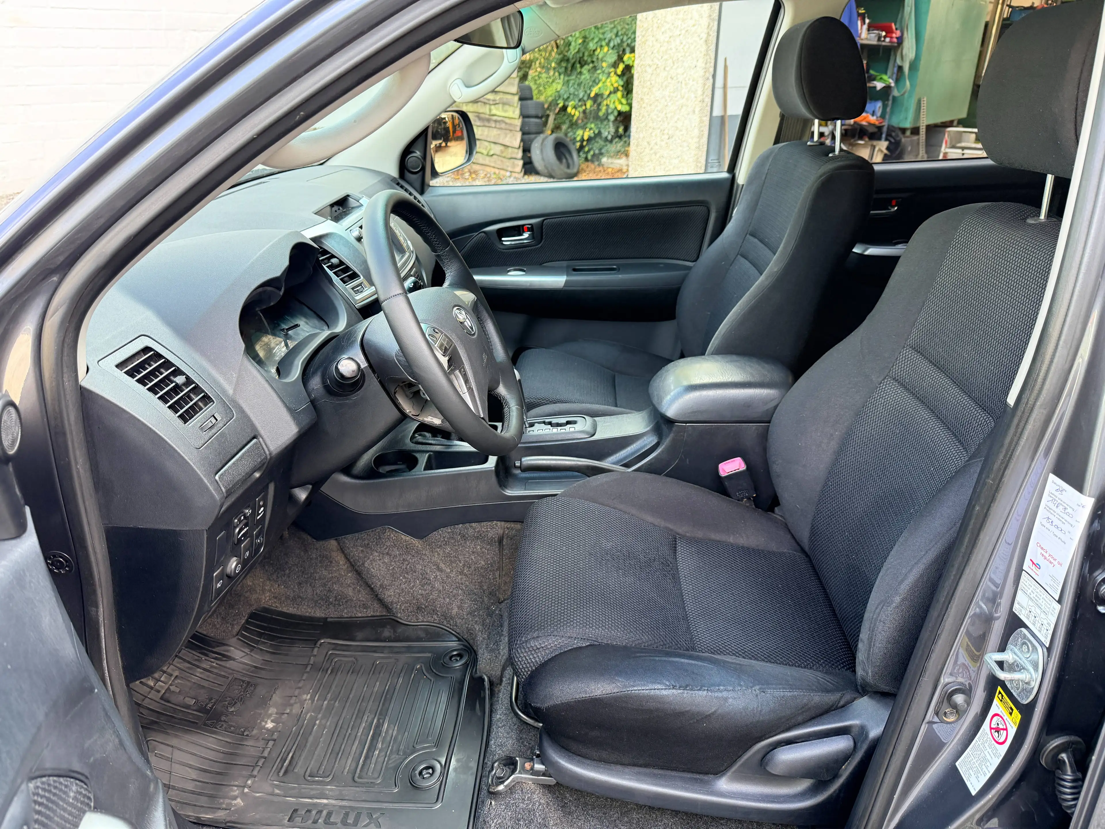 Toyota Hilux 3.0 D-4D 4WD *24.000+TVA*Top état* — photo 10