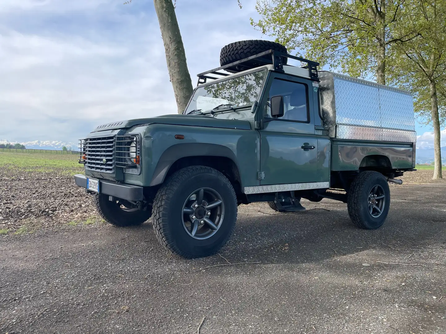 Land Rover Defender Defender 110 2.4 td E Pick Up HPCU Grün - 2