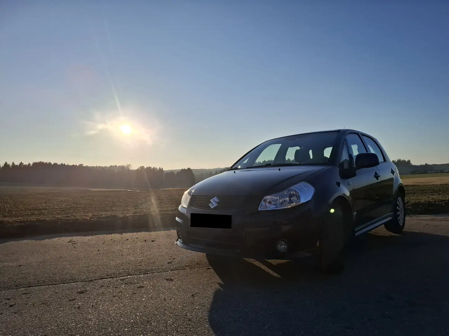 Suzuki SX4 SX4 1,6 VVT GLX Aero GLX Aero Schwarz - 1