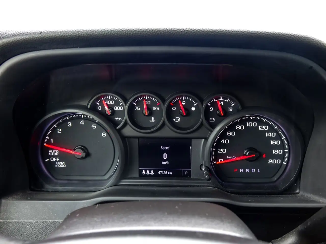 Chevrolet Silverado 1500 снимка Chevrolet Silverado 1500
