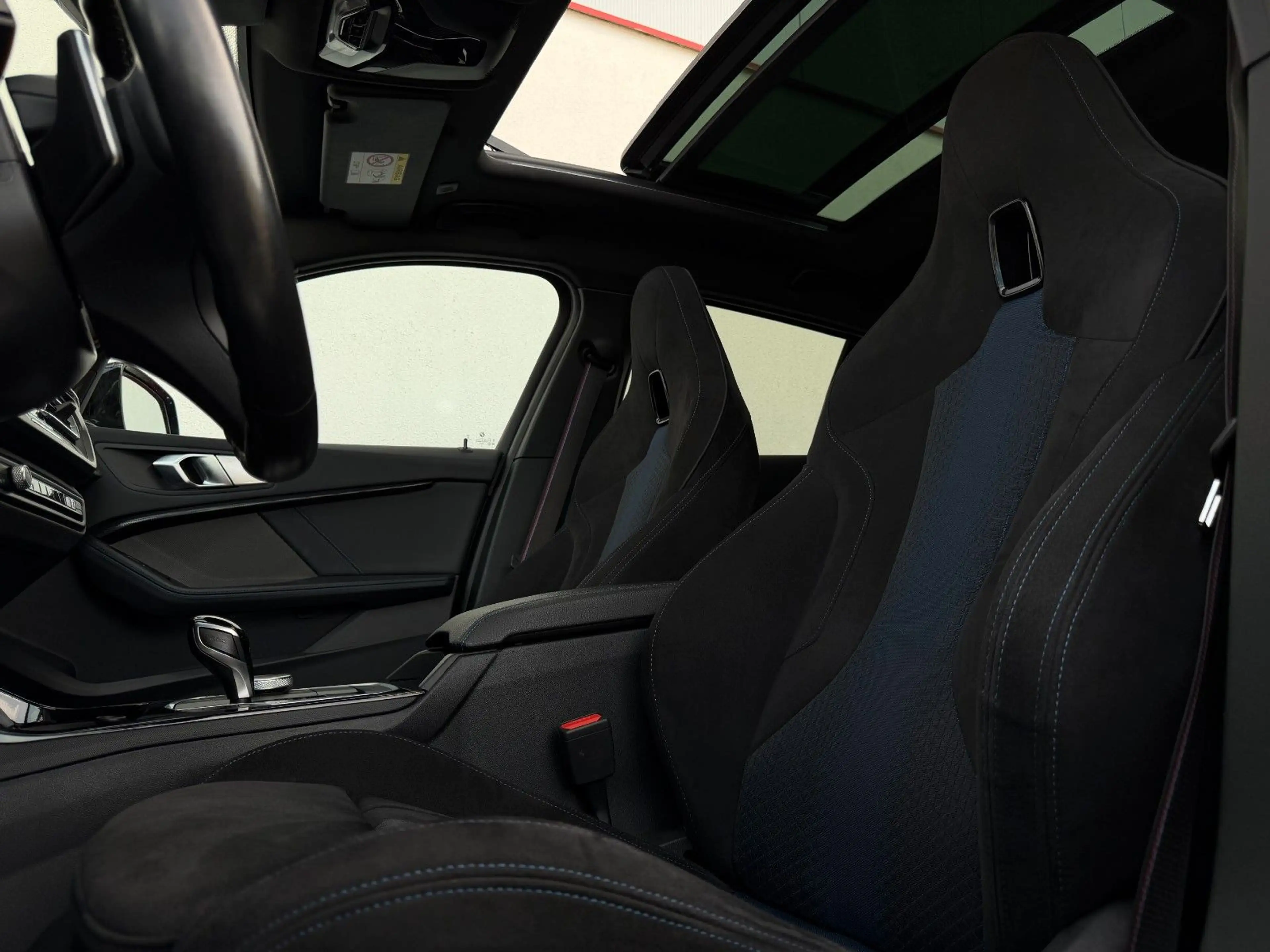 BMW 120 i M Sport PANO*KAMERA*H/K*M HECKSPOILER* — photo 13
