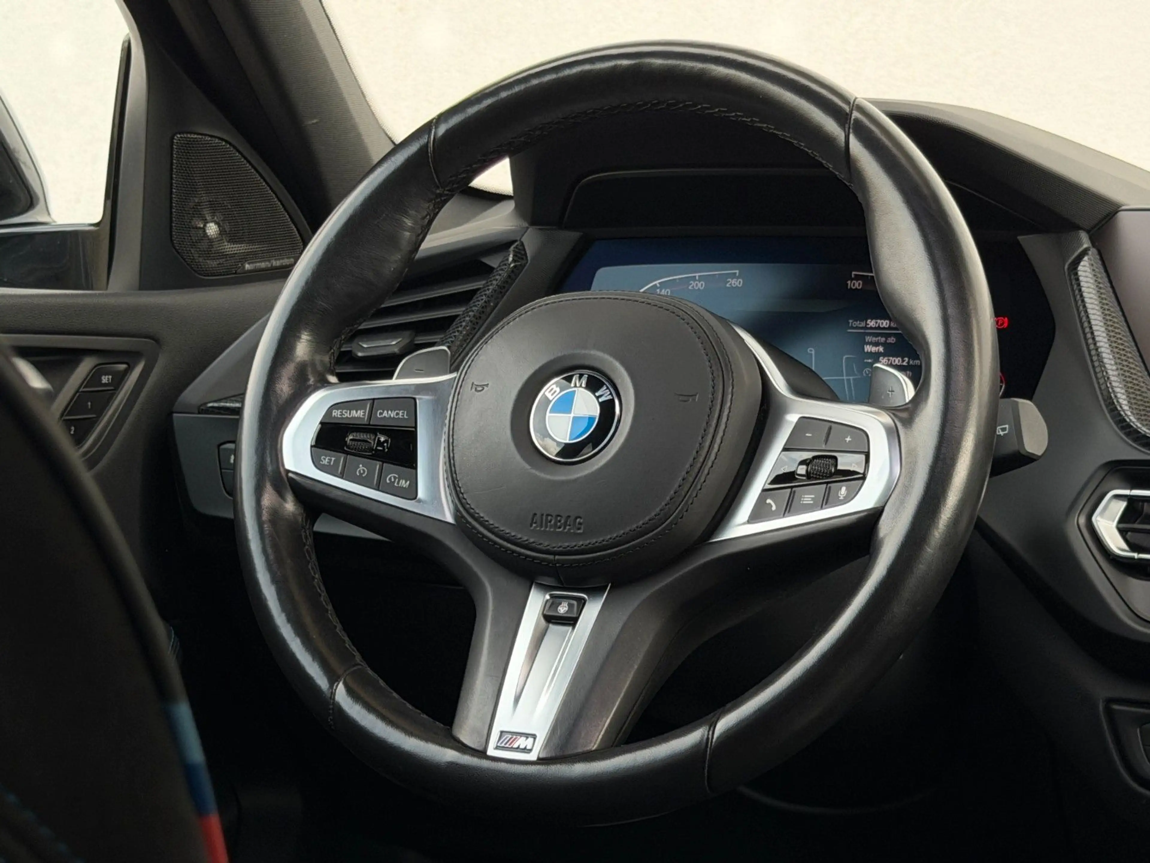 BMW 120 i M Sport PANO*KAMERA*H/K*M HECKSPOILER* — photo 9