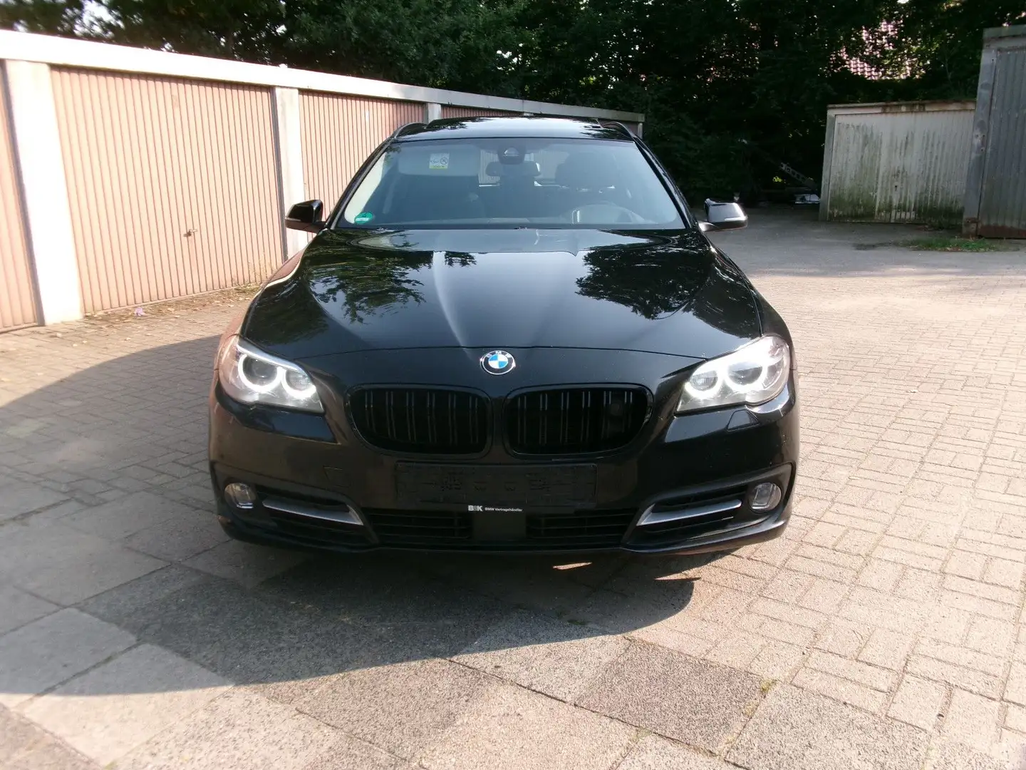 BMW 530 Baureihe 5 Touring 530d xDrive Schwarz - 2
