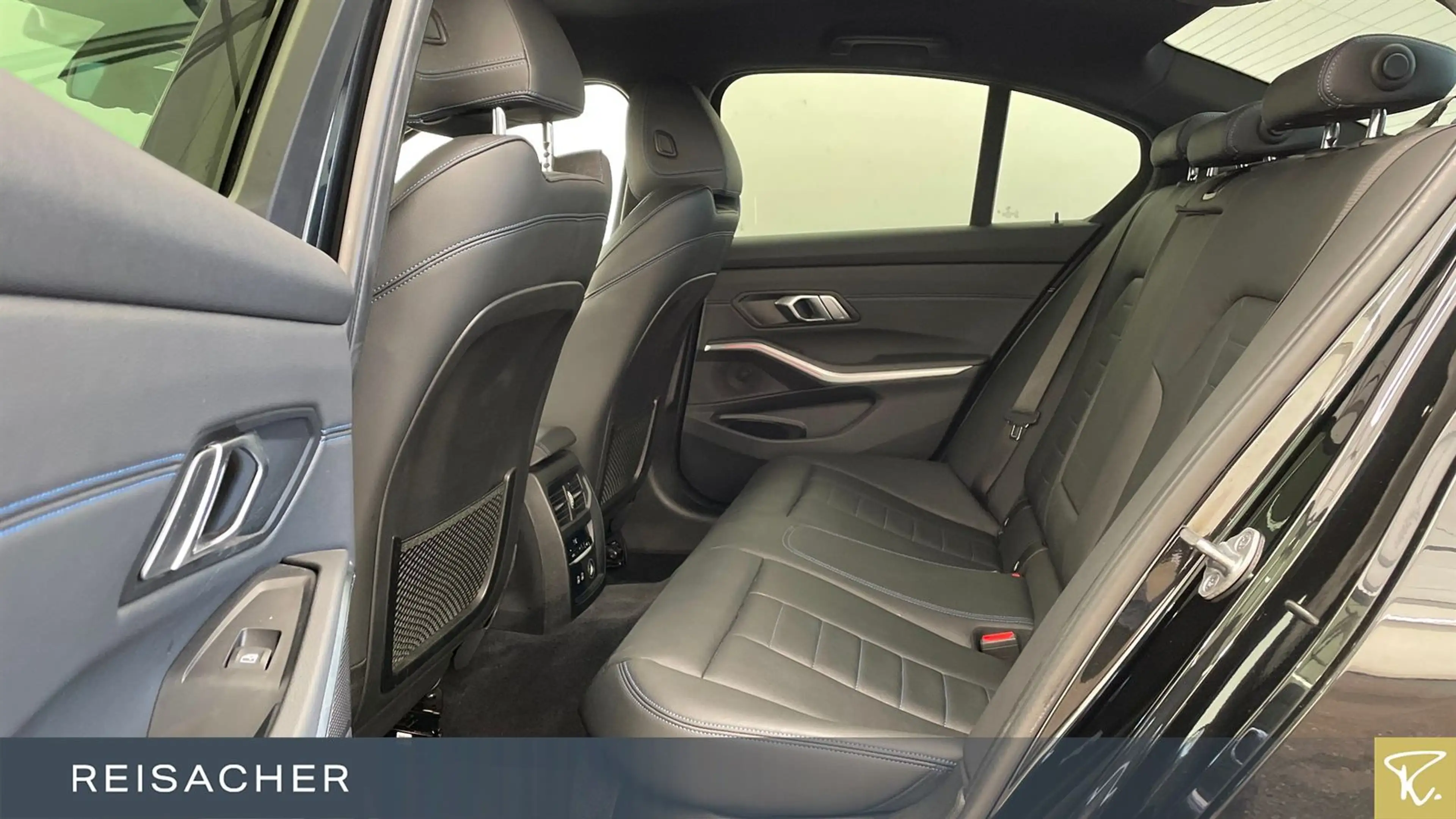 BMW 320 i A Lim M-Sport,Leder,Autom — photo 8