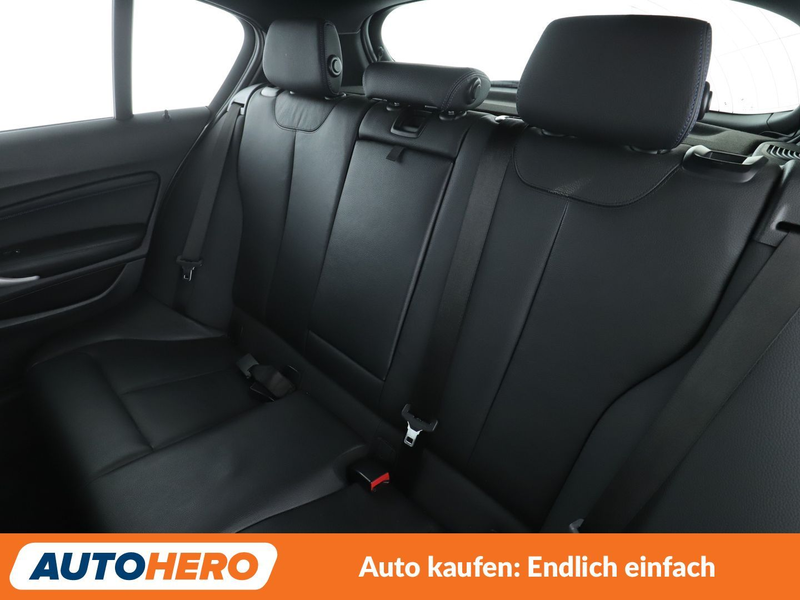 BMW 118 118i Edition M Sport Shadow *NAVI*TEMPO*PDC*SHZ* — photo 14