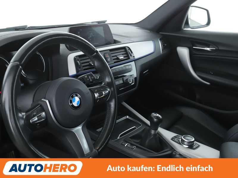 BMW 118 118i Edition M Sport Shadow *NAVI*TEMPO*PDC*SHZ* — photo 11