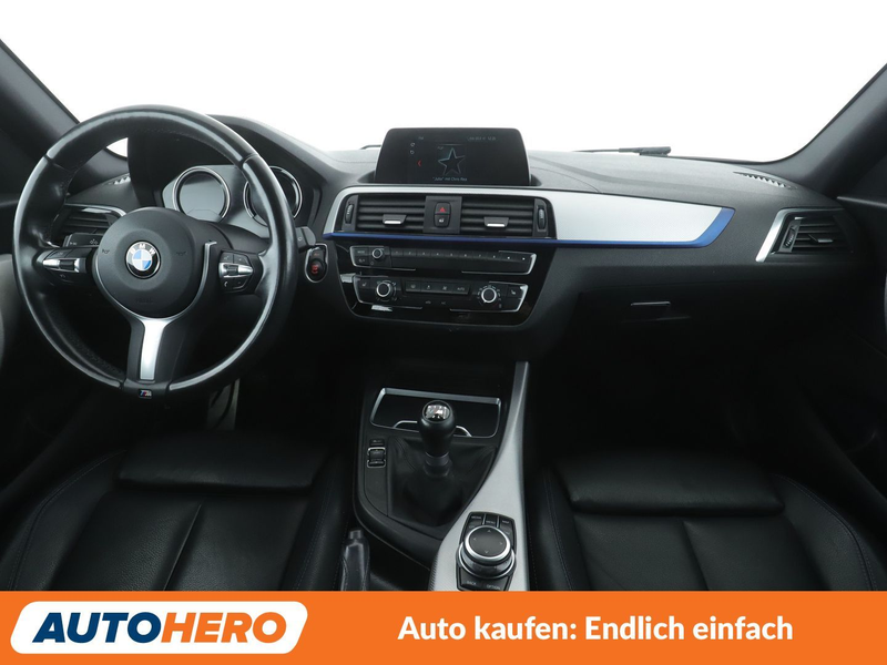 BMW 118 118i Edition M Sport Shadow *NAVI*TEMPO*PDC*SHZ* — photo 12