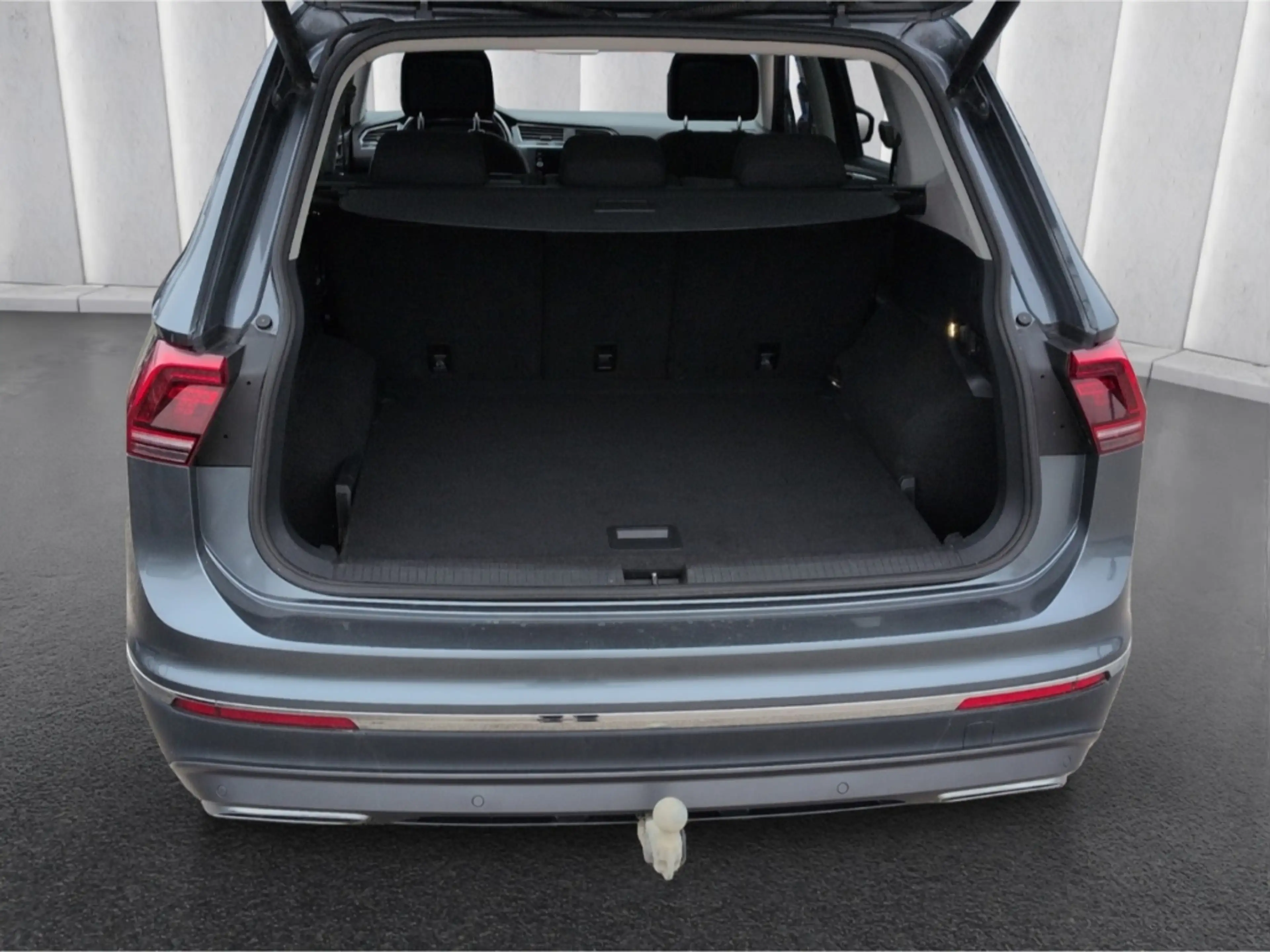 Volkswagen Tiguan Allspace Highline 4Mot TDI*AHK Panodach — photo 9