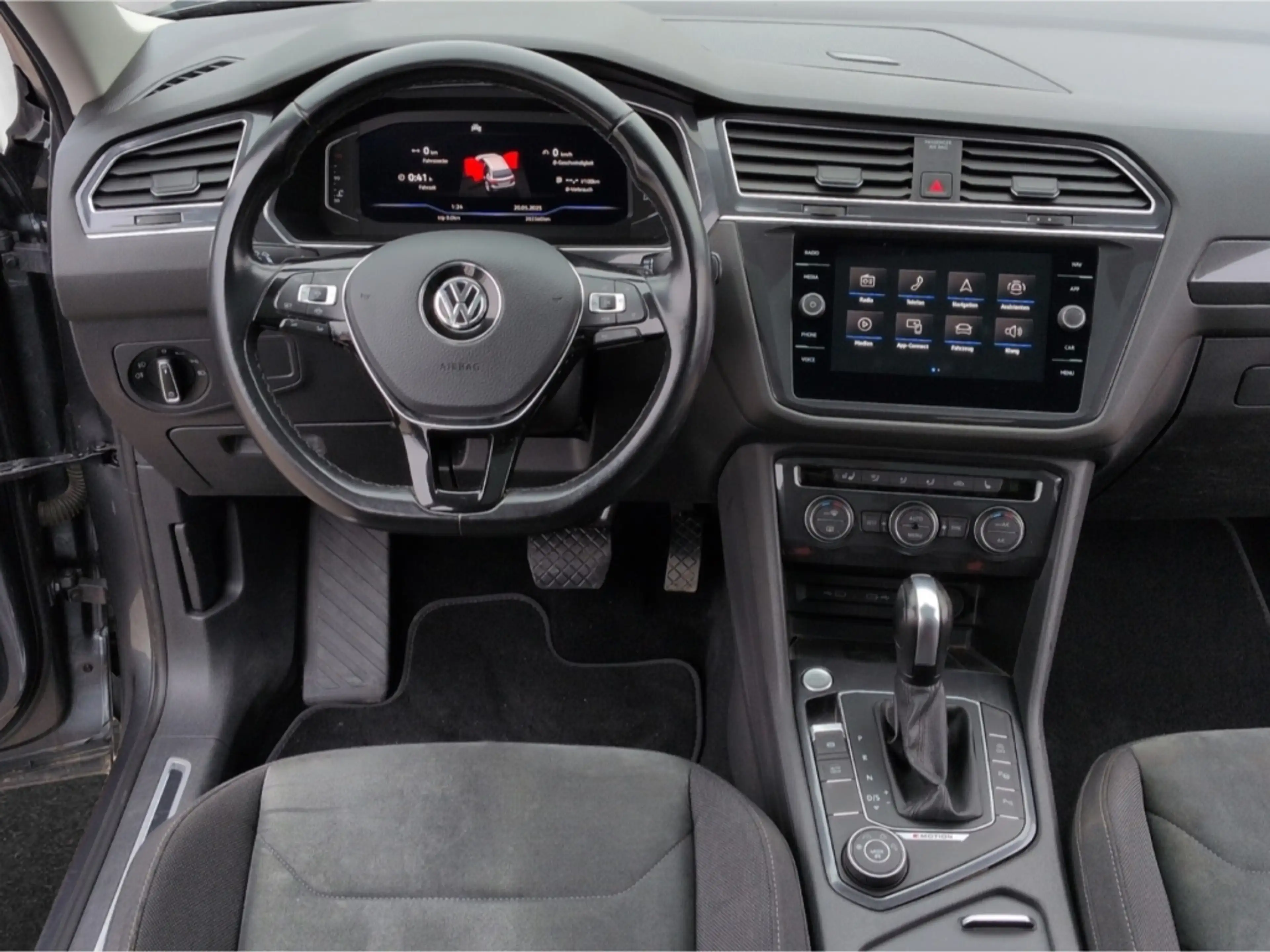 Volkswagen Tiguan Allspace Highline 4Mot TDI*AHK Panodach — photo 5