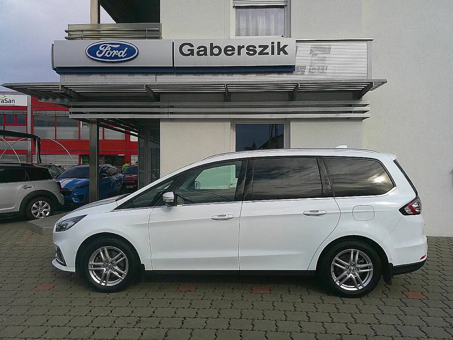 Ford Galaxy 2,5 Duratec Hybrid Titanium Aut. Weiß - 2