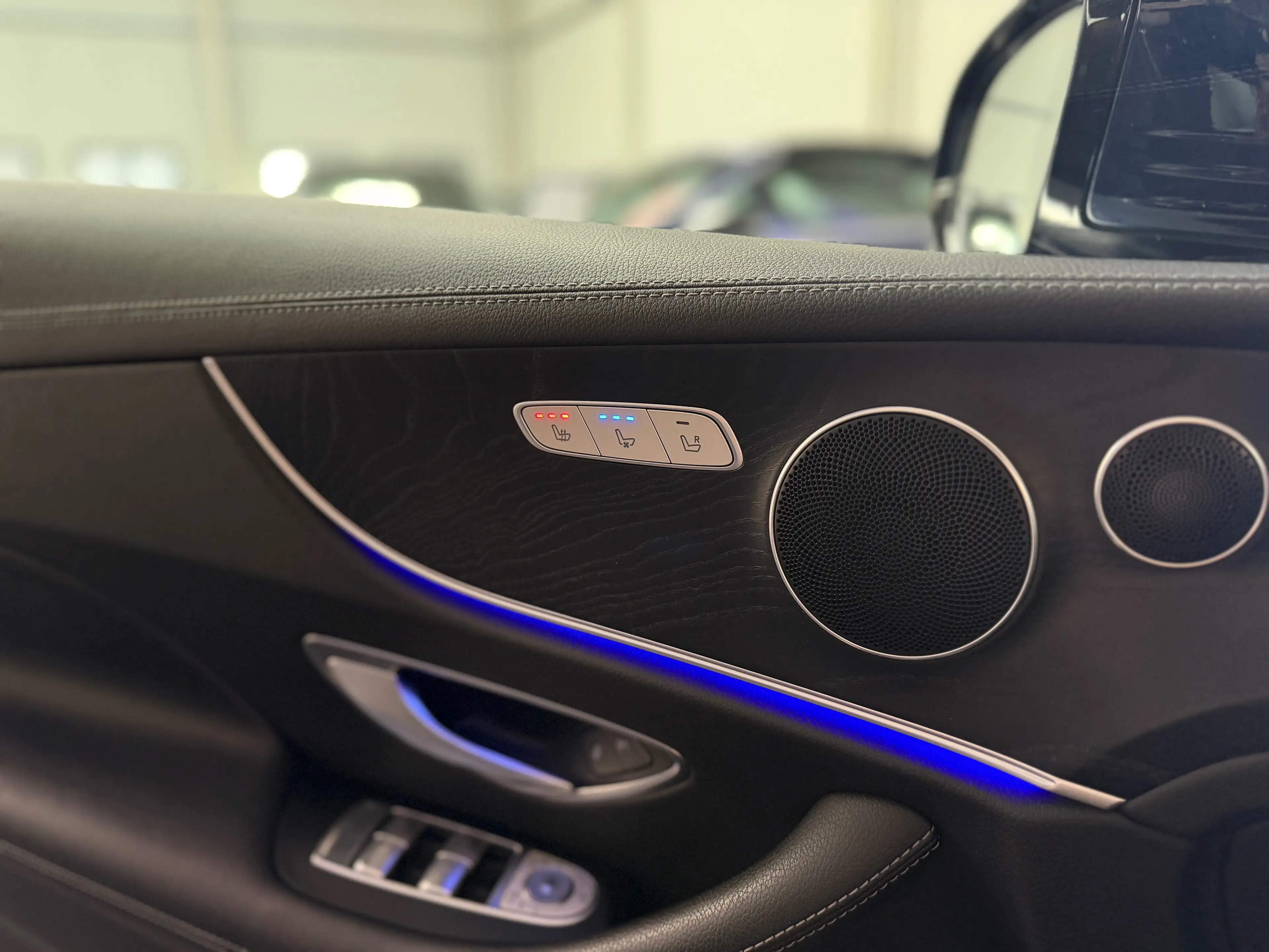 Mercedes-Benz E 350 d 4Matic MULTIBEAM-AHK-8XBEREIFT-AHK-SCHECKHEFT-2.HAND — photo 9